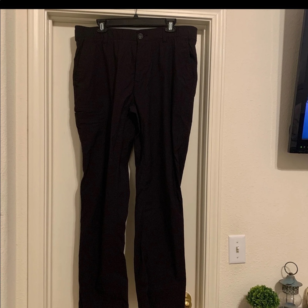 Men’s UB TECH Pants 38x32 lightweight Nylon